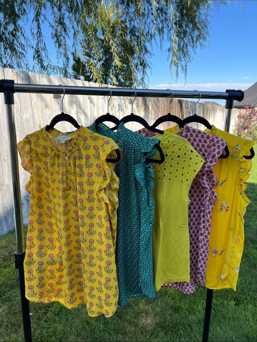 Assorted Loft Tops- Large